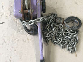 Lever Hoist 1.5 ton x 3.0 meter drop Drop Beaver Chain Winch WWL 1500kg Lifting Block - picture1' - Click to enlarge