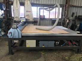 CNC ROUTING MACHINE - picture1' - Click to enlarge