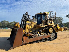 Caterpillar D9T Std Tracked-Dozer Dozer - picture2' - Click to enlarge