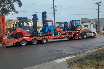 ACTIVE FORKLIFTS - Transport Service-Mecedes Prime Mover cart upto 22 ton NSW 9m low deck