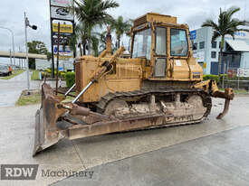 Komatsu D65E-8 Dozer - picture0' - Click to enlarge