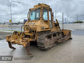 Komatsu D65E-8 Dozer - picture2' - Click to enlarge