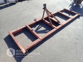 3 POINT LINKAGE NUDGE BAR - picture2' - Click to enlarge