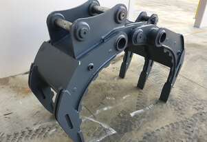 MANUAL GRAB 25 TONNE SYDNEY BUCKETS