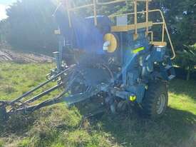 AgrowPlow 18 TPL Attach Drills - picture0' - Click to enlarge