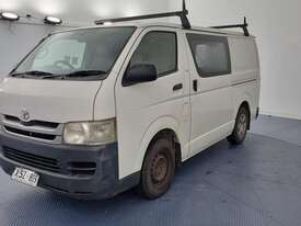 Toyota Hiace - picture0' - Click to enlarge