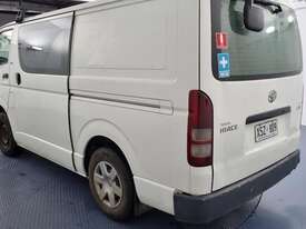 Toyota Hiace - picture1' - Click to enlarge