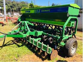 Demo Aitchison 3.5m Seeder - picture0' - Click to enlarge