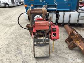 Mecanil SG270 Hydraulic Grapple Saw To Suit Excavator. - picture2' - Click to enlarge