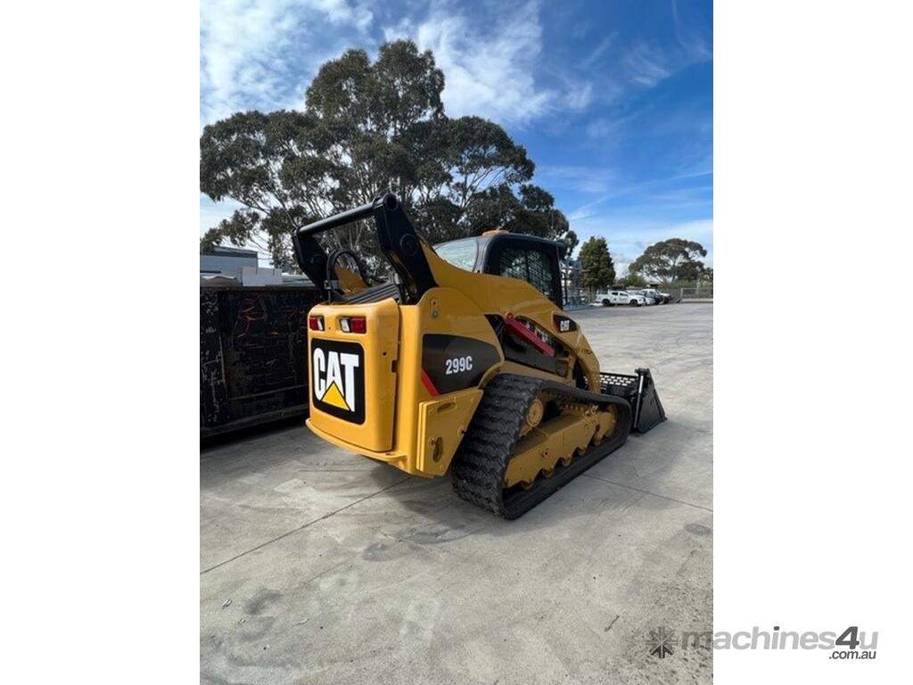 Used 2013 Catapillar 299C Skid Steer Loaders in , Listed on Machines4u