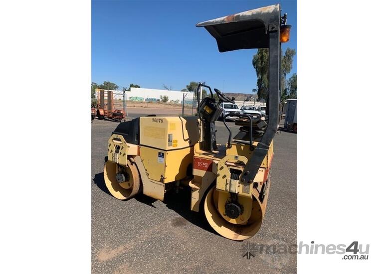 Used dynapac CC122 Roller Vibrating in , - Listed on Machines4u