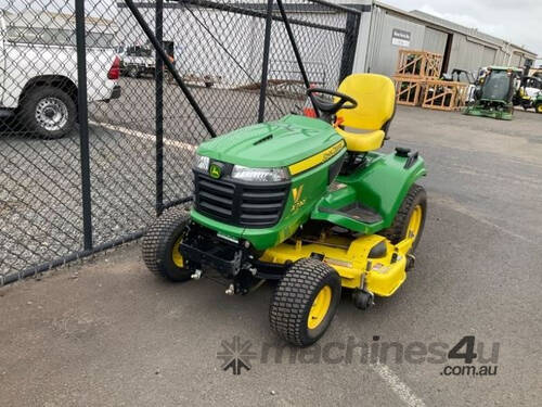 John Deere X730 Standard Ride On Lawn Equipment