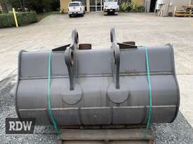 25t 1800mm Mud Bucket  - picture0' - Click to enlarge