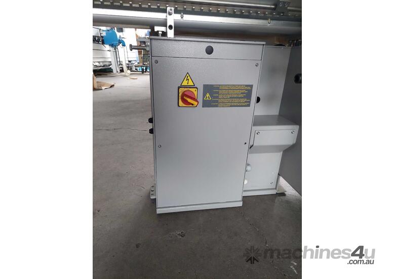 Used Lazzari TEMA 3200 Panel Saw in , - Listed on Machines4u