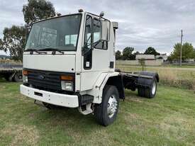 Ford Cargo L7000 - picture1' - Click to enlarge