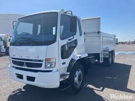 2010 Mitsubishi Fuso Fighter - picture0' - Click to enlarge