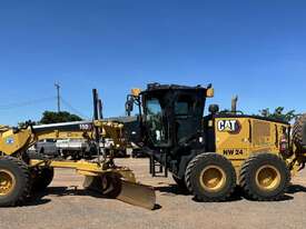 2021 CATERPILLAR 150 GRADER - picture1' - Click to enlarge
