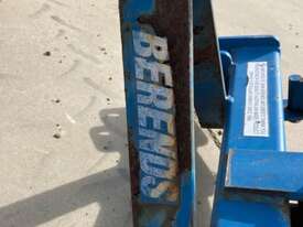 John Berends Grader - Tractor Attachment (Model Unknown) *Item Untested* (Approx. Blade Length 1850m - picture2' - Click to enlarge