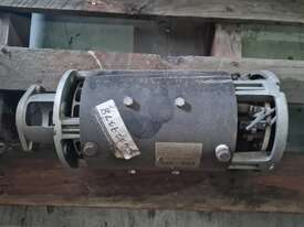 Yale forklift Motor Pump - picture0' - Click to enlarge