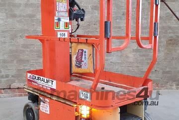 JLG 1230ES MAST LIFT - 5.6m Height / 76cm wide