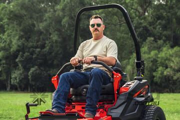 Gravely   Pro-Turn Mach One 60
