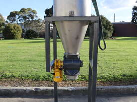 Cyclone Hopper Loader with Rotary Valve Feeder ***MAKE AN OFFER*** - picture0' - Click to enlarge
