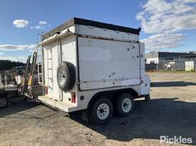 Custom Tandem Axle Enclosed Box Trailer - picture2' - Click to enlarge