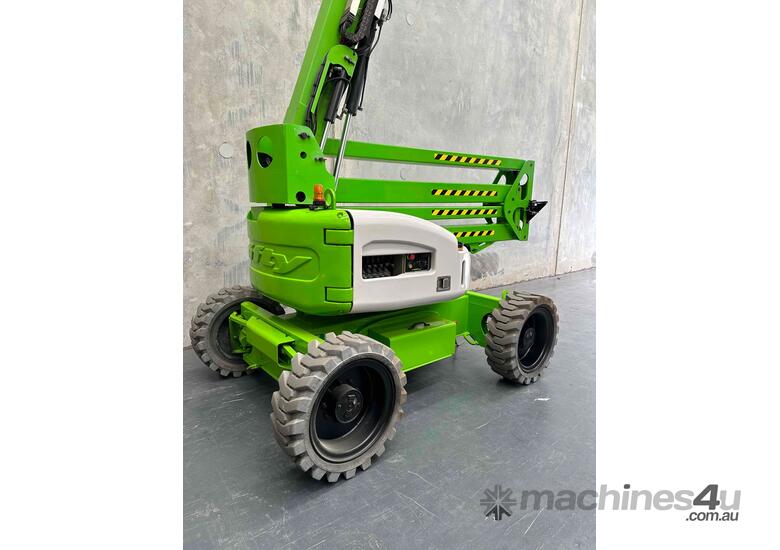 caption Nifty HR17 - 51ft / 17mtr Hybrid 4x4 Knuckle Boom Lift