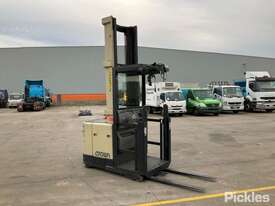 Crown Electric Reach Forklift - picture0' - Click to enlarge