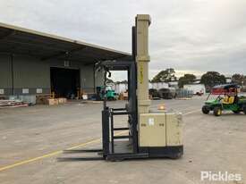 Crown Electric Reach Forklift - picture2' - Click to enlarge