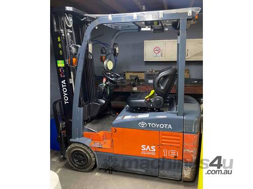 Toyota Electric Counterbalance Forklift 