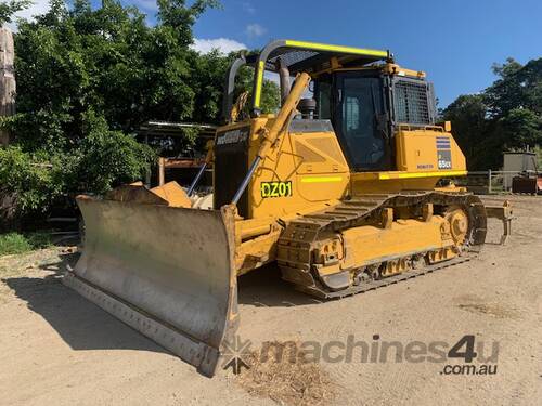 2011 Komatsu D65 EX-17 Dozer