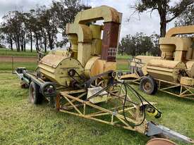 Horwood Bagshaw Clover Harvester Twin Pull - picture0' - Click to enlarge