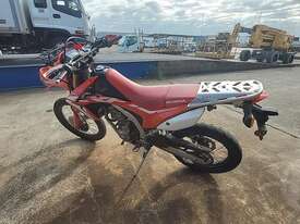 Honda CRF250L - picture1' - Click to enlarge