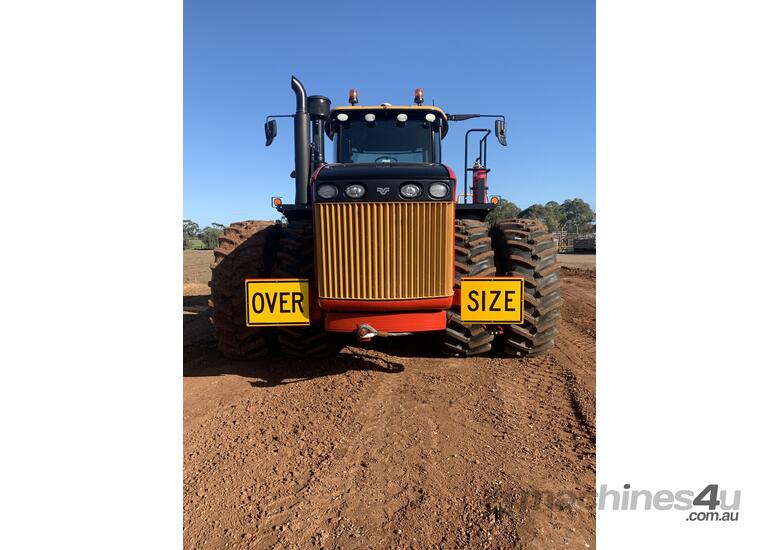 caption Tractor: 4WD SCRAPER SPECIAL 520 | 570