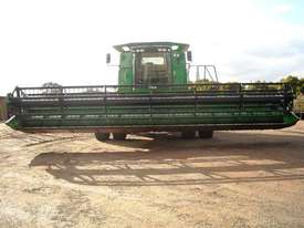 John Deere 9770 STS with 630R Platform - picture2' - Click to enlarge