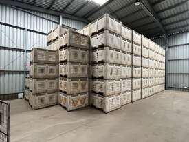 105 x Nally 730 V10 Bins - picture0' - Click to enlarge