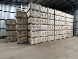 105 x Nally 730 V10 Bins - picture0' - Click to enlarge