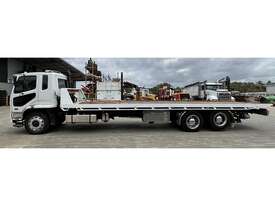 2010 Mitsubishi Fuso Fighter 10 Tilt Tray Truck - picture2' - Click to enlarge