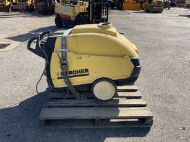 Karcher High Pressure Washer - picture2' - Click to enlarge