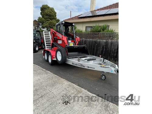 Manitou Skid Steer -1050 RT Loader & Trailer Package