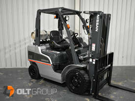 Nissan 2.5 Tonne LPG Forklift - 5282 Hours! 4.3m Container Mast with Sideshift - picture2' - Click to enlarge