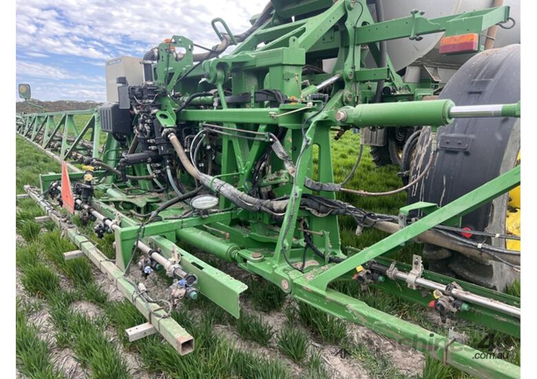 2021 John Deere R4060 Sprayers