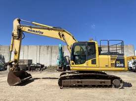 Komatsu PC200-8N1 - picture2' - Click to enlarge