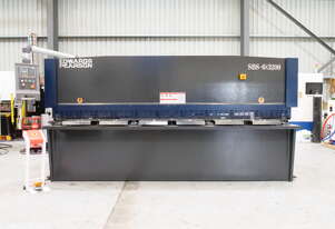 Edwards Pearson 3.2m X 6mm Swing Guillotine