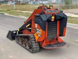 Ditch Witch SK755 Skid Steer Loader - picture2' - Click to enlarge