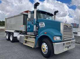 2015 Mack Trident Tipper - picture0' - Click to enlarge