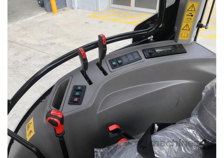 caption TANNERTRACK - LOVOL M604 with 4in1 Front end Loader