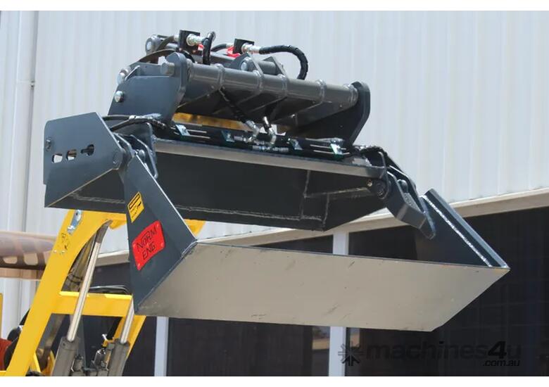 NORM ENGINEERING SMALL TILT CONTROL 4-IN-1 BUCKET