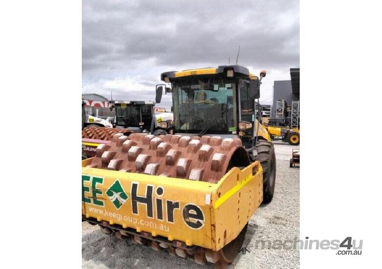 caption 2014 DYNAPAC CA4000PD PADFOOT ROLLER U4634
